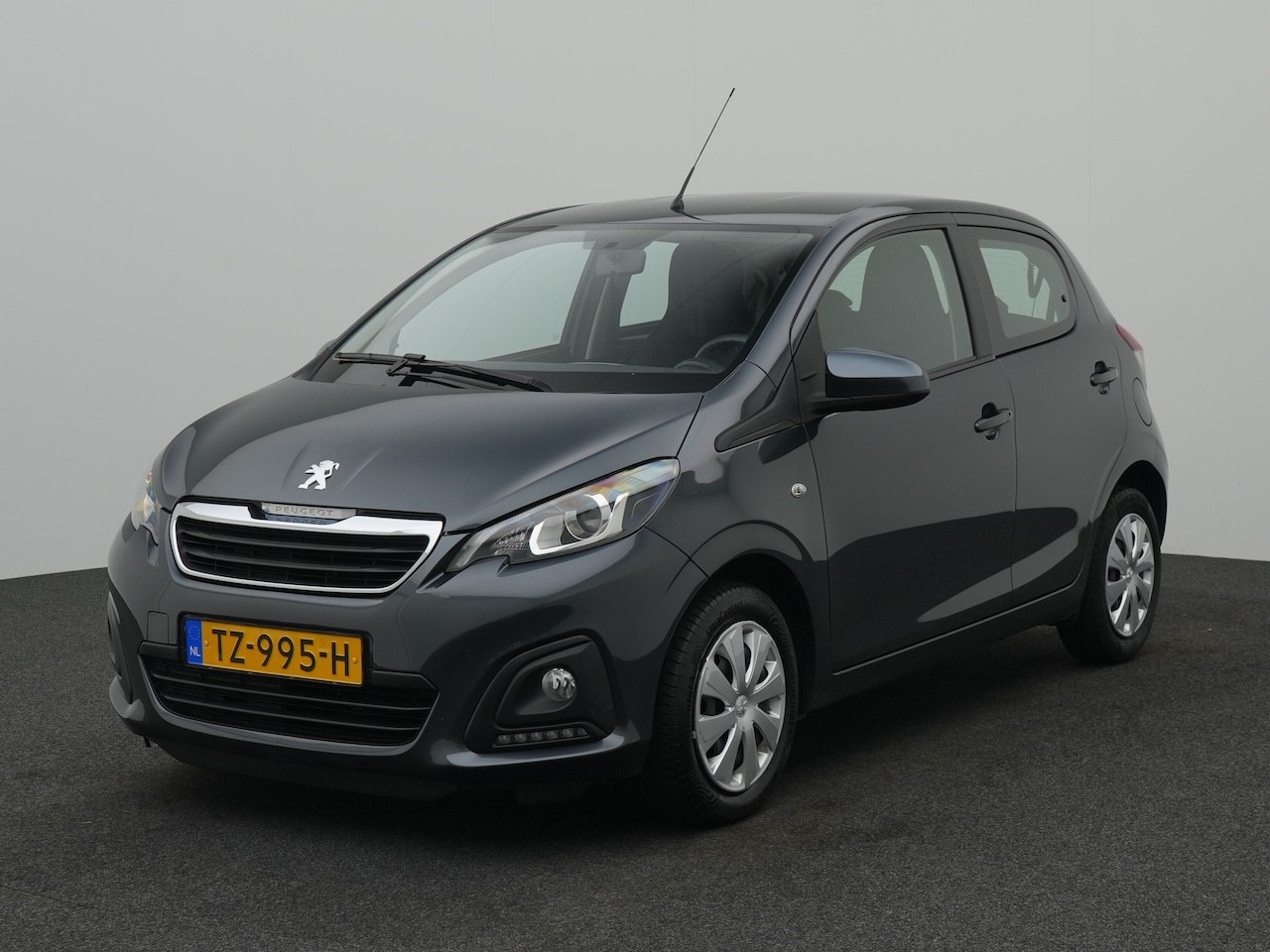 Primary Image peugeot and 108